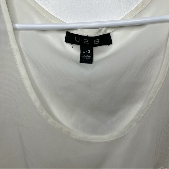 White lightweight tank blouse - Picture 3 of 5